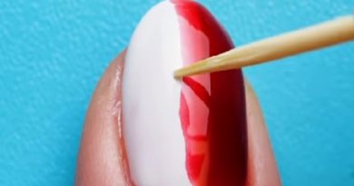 NAIL ART